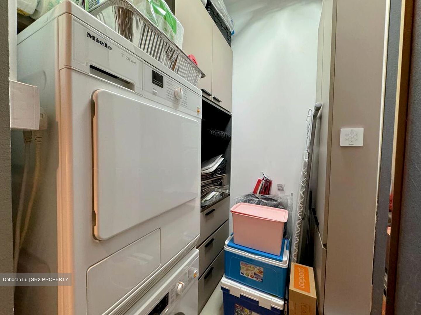 8 Saint Thomas (D9), Condominium #576812161